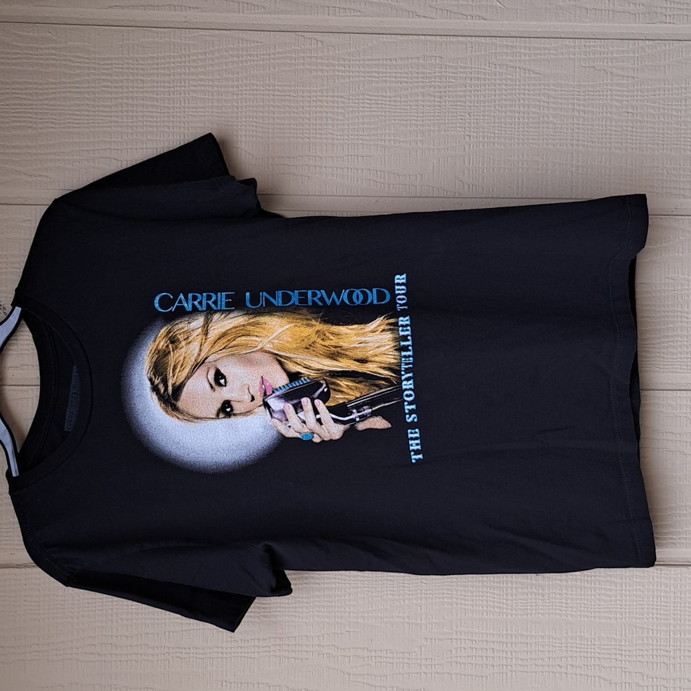 Carrie Underwood- The Storyteller Tour T-Shirt- Sz M